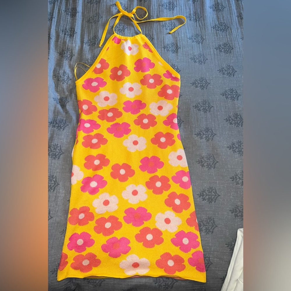 Altar’d state 70’s style halter hippie flower bodycon dress